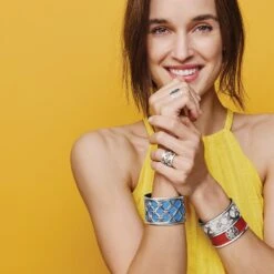 Christo Amsterdam Wide Ring -Brighton Handbags Outlet Store christo amsterdam wide ring silver 2 5b033a7f ce41 4ebf 9e40 4e3cea8537fb