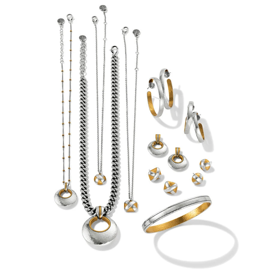 Entrata Square Post Earrings 2 Entrata Square Post Earrings - Image 2